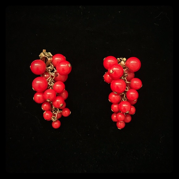 Vintage Jewelry - Vintage Clip-On Dangling Red Earrings